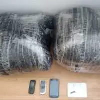 Eordaialive.com - Τα Νέα της Πτολεμαΐδας, Εορδαίας, Κοζάνης Συνελήφθησαν τρεις αλλοδαποί, οι οποίοι μετέφεραν πεζοί, μεγάλη ποσότητα ναρκωτικών ουσιών  