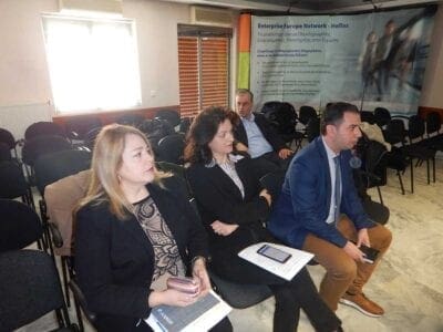 Πολυμελής Αντιπροσωπεία της Παγκόσμιας Τράπεζας και της Ευρωπαϊκής Επιτροπής στην ΑΝΚΟ για θέματα της μεταλιγνιτικής περιόδου. | Eordaialive.com Πολυμελής Αντιπροσωπεία της Παγκόσμιας Τράπεζας και της Ευρωπαϊκής Επιτροπής στην ΑΝΚΟ για θέματα της μεταλιγνιτικής περιόδου. - Eordaialive.com