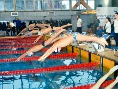 Σε ομαδικό πνεύμα οι Χειμερινοί αγώνες Κολύμβησης της Περιφέρειας Κεντροδυτικής Μακεδονίας - Τα Δελφίνια Πτολ/δας κατέλαβαν τη 2η θέση - Eordaialive.com