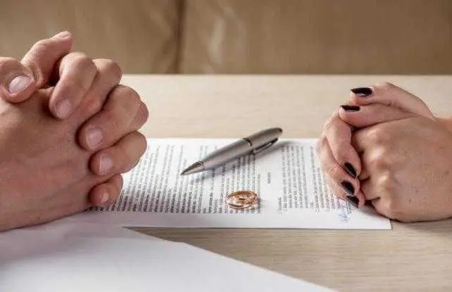 Eordaialive.com - Τα Νέα της Πτολεμαΐδας, Εορδαίας, Κοζάνης Διαζύγια στην Ελλάδα: Μετά από πόσα έτη γάμου είναι πιο πιθανό να χωρίσετε