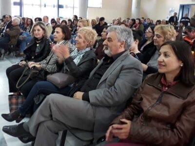 Η Αθηνά Τερζοπούλου στις Σχολές Μαθητείας του Ο.Α.Ε.Δ - Eordaialive.com