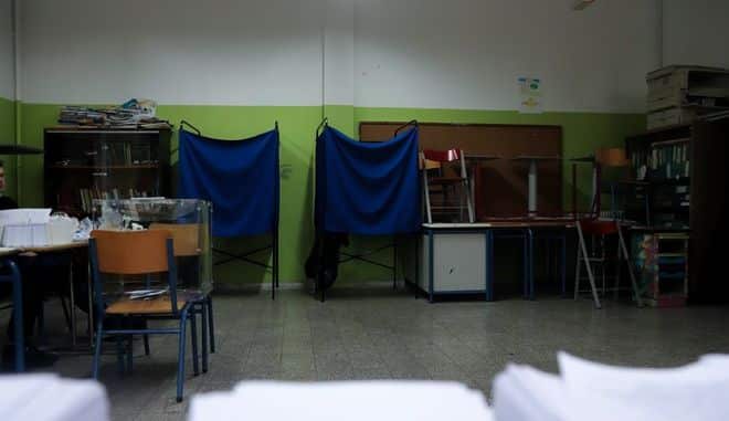 Εκλογές 2019: Αποχή που αγγίζει το 93% στις επαναληπτικές εκλογές στα Εξάρχεια - Eordaialive.com