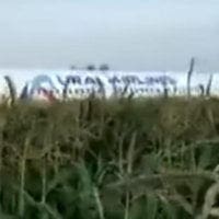 Ρωσία: Αναγκαστική προσγείωση αεροσκάφους με 23 τραυματίες -Μπήκαν πουλιά στους κινητήρες (βίντεο) - Eordaialive.com