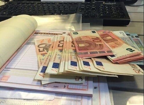 Έρχεται σταδιακή μείωση των ασφαλιστικών εισφορών - Ποια σενάρια μελετά το υπ. Εργασίας - Eordaialive.com