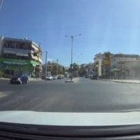 «Θα σε σφαλιαρώσω» – Θρασύς οδηγός στην Κρήτη περνάει με κόκκινο και… ζητάει και τα ρέστα (βίντεο) - Eordaialive.com