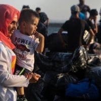 Στη Νέα Καβάλα οι πρώτοι πρόσφυγες από τη Μόρια (φωτό-βίντεο) - Eordaialive.com
