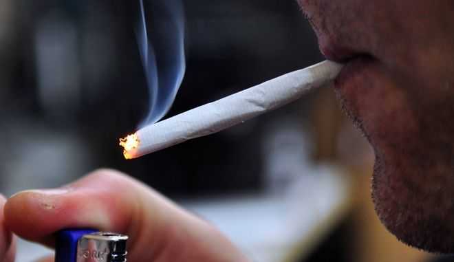 Eordaialive.com - Τα Νέα της Πτολεμαΐδας, Εορδαίας, Κοζάνης Βαριές καμπάνες στον αντικαπνιστικό νόμο: 1.500 για κάπνισμα σε όχημα, ένστολοι στους ελέγχους