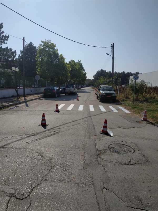 Διαγραμμίσεις διαβάσεων πεζών στην Πτολεμαΐδα από το Δήμο Εορδαίας. - Eordaialive.com