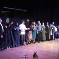 Eordaialive.com - Τα Νέα της Πτολεμαΐδας, Εορδαίας, Κοζάνης Πτολεμαΐδα: θεατρική παράσταση «Δεν λησμονώ πατρίδα μου» τοποθετήθηκε κουμπαράς για την μικρή Λυδία! (βίντεο)