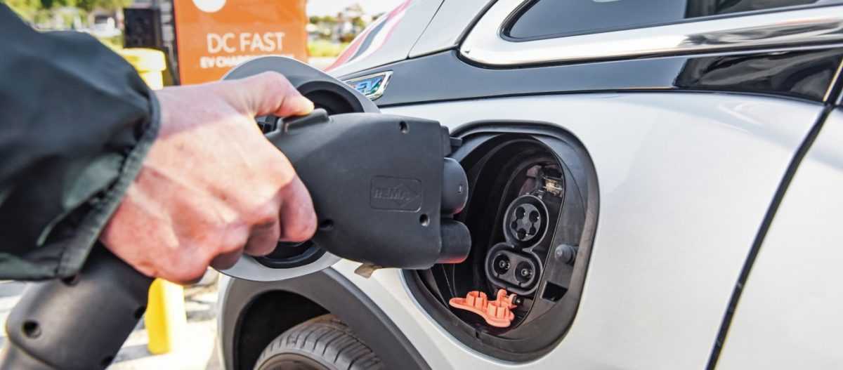 Eordaialive.com - Τα Νέα της Πτολεμαΐδας, Εορδαίας, Κοζάνης Αλλάζουν τα πάντα στην αγορά αυτοκινήτων με το νέο ν/σ: Προβλέπεται ραγδαία αύξηση στην πώληση ηλεκτροκίνητων οχημάτων