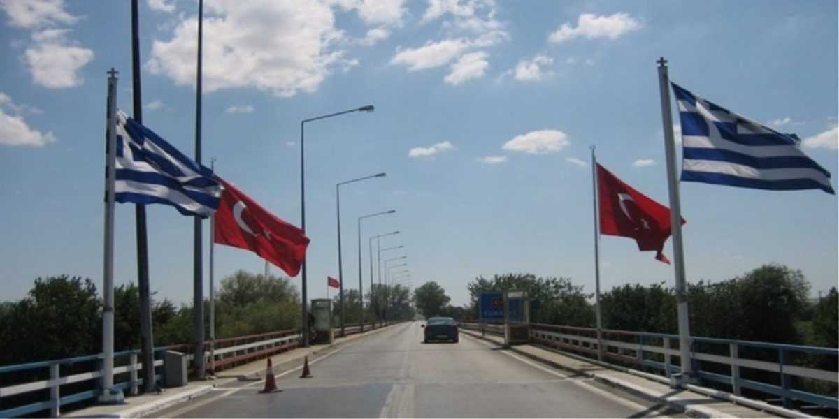 Eordaialive.com - Τα Νέα της Πτολεμαΐδας, Εορδαίας, Κοζάνης Τουρκική πρόκληση στα σύνορα: Υψωσαν τουρκική σημαία σε ελληνική νησίδα (φωτο)