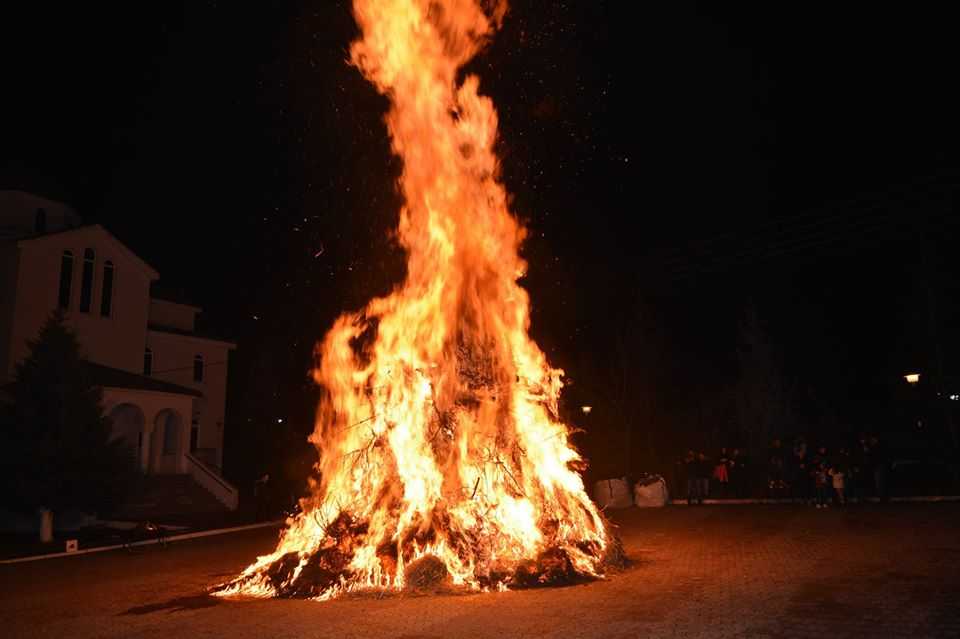 “ΚΟΛΝΤΑ ΜΠΑΜΠΩ” στην Ασβεστόπετρα Εορδαίας (δείτε φωτογραφίες) - Eordaialive.com