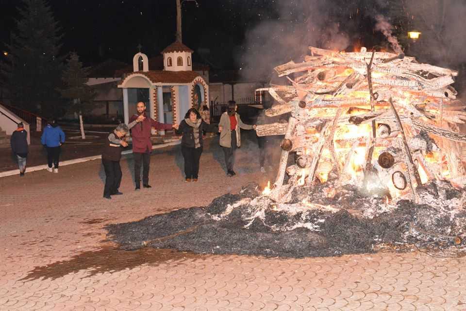 “ΚΟΛΝΤΑ ΜΠΑΜΠΩ” στην Ασβεστόπετρα Εορδαίας (δείτε φωτογραφίες) - Eordaialive.com