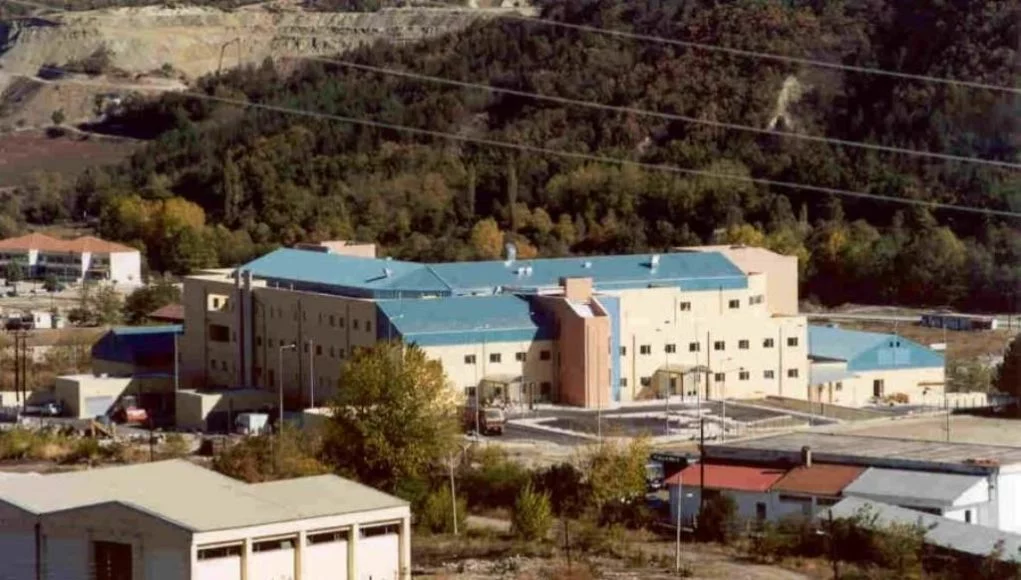 Eordaialive.com - Τα Νέα της Πτολεμαΐδας, Εορδαίας, Κοζάνης Γυναικολόγος από Κοζάνη έπεσε θύμα επίθεσης από συνάδελφό του μέσα στο Νοσοκομείο Γρεβενών. Βίντεο