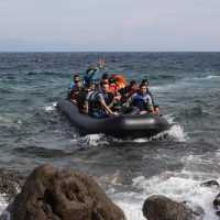 Eordaialive.com - Τα Νέα της Πτολεμαΐδας, Εορδαίας, Κοζάνης Ο Ερντογάν στέλνει νέο κύμα προσφύγων στα νησιά-Το 65% των νησιωτών του Βορείου Αιγαίου τους θεωρεί απειλή-Αμείωτη η ένταση κυβέρνησης-τοπικής αυτοδιοίκησης