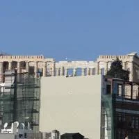 Στον αναπτυξιακό νόμο το υπό ανέγερση πολυόροφο ξενοδοχείο στη σκιά της Ακρόπολης, που προκάλεσε σάλο