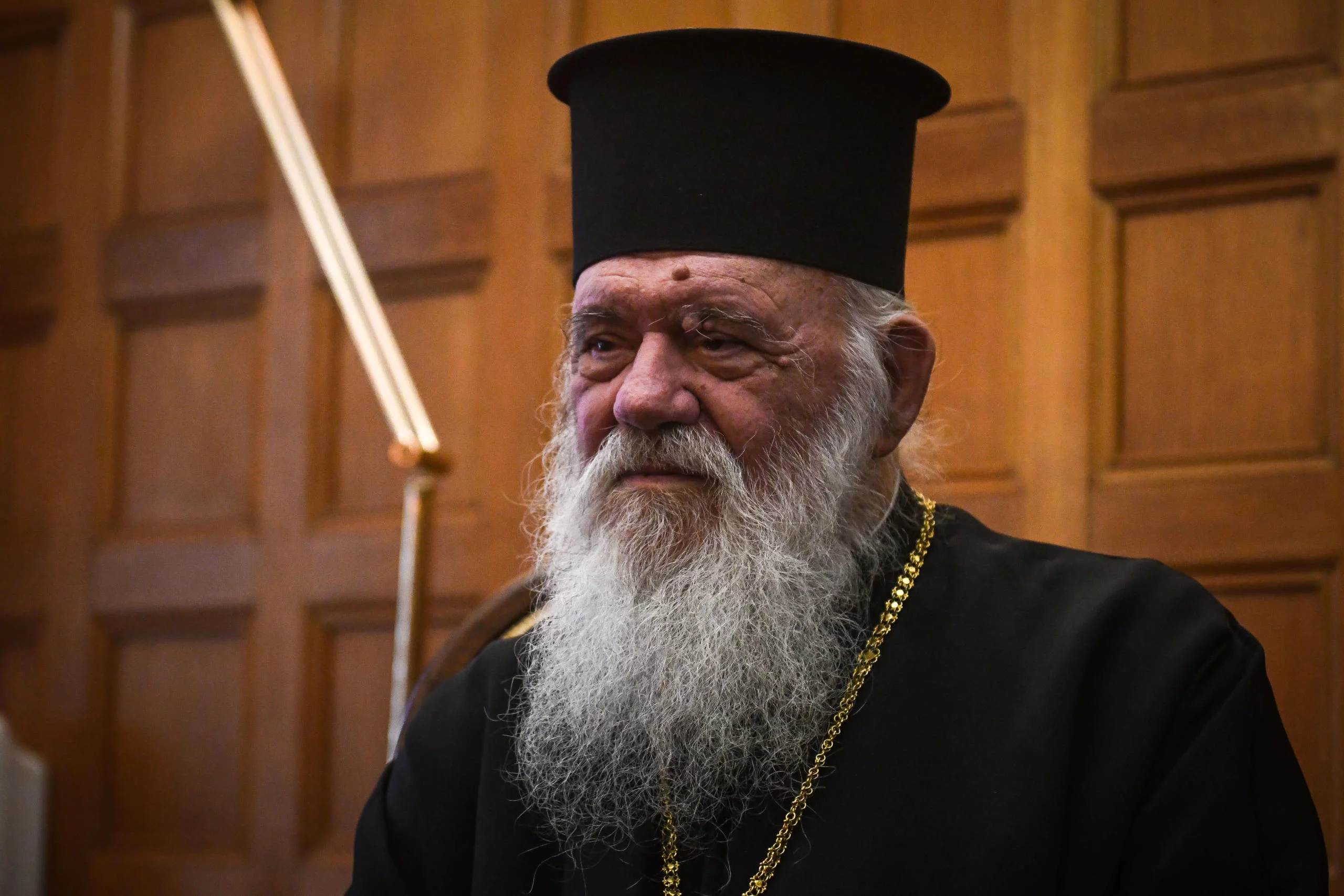 Αρχιεπίσκοπος Ιερώνυμος: Αποκαλύπτει τι θα γίνει με το Άγιο Φως