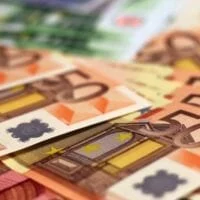Ελεύθεροι επαγγελματίες: Ποιοι ΚΑΔ θα λάβουν ειδική αποζημίωση ως 800 ευρώ