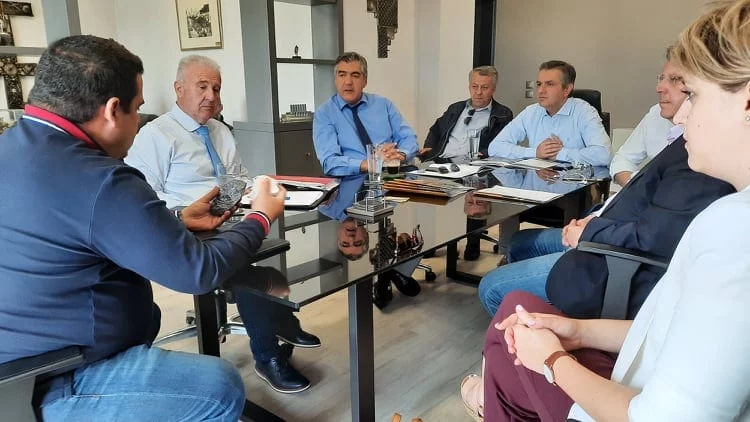 Από την Φλώρινα ξεκίνησε το πρόγραμμα επισκέψεων της δεύτερης εβδομάδας στην Περιφέρεια Δυτικής Μακεδονίας ο Κωστής Μουσουρούλης, συνοδευόμενος από τον Περιφερειάρχη Γιώργο Κασαπίδη.