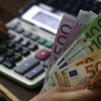 Κορονοϊός: Πόσες επιχειρήσεις δεν θα καταβάλουν φέτος φόρο εισοδήματος - Eordaialive.com