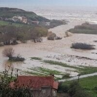 Τραγωδία στην Εύβοια: 6 θύματα -Εντοπίστηκε νεκρή 38χρονη γυναίκα - Eordaialive.com