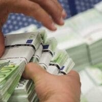 Έρχεται φθινοπωρινό πακέτο μέτρων ύψους 2,4 δισ. ευρώ - Eordaialive.com