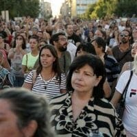 Συγκεντρώσεις σε πόλεις της Ελλάδας κατά της χρήσης μάσκας στα σχολεία