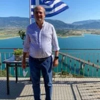 ''Ο Σαρδόνιος ξαναχτυπά'' Κωστής Χατζηδάκης: Το μέλλον της Δυτικής Μακεδονίας είναι πράσινο και ευρωπαϊκό