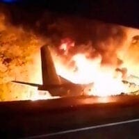 Αεροπορική τραγωδία στην Ουκρανία: Τα πρώτα στοιχεία δείχνουν μηχανική βλάβη -Tουλάχιστον 25 νεκροί - Eordaialive.com
