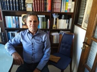 Πτολεμαΐδα: Πεδίον Δόξης Λαμπρό Κρίνω, Προσκαλώ και Προκαλώ (του Γιάννη Δικα) - Eordaialive.com