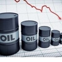 Μειώνονται οι τιμές του πετρελαίου