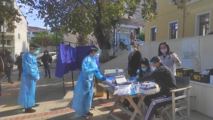 Δ. Μακεδονία: 573 κρούσματα κορονοϊού τον Οκτώβριο και πάνω από 5.000 τεστ - Eordaialive.com