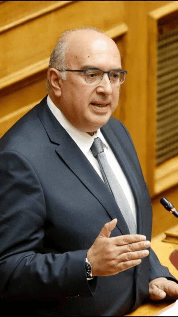 M. Παπαδόπουλος: ''Δεν έχει δοθεί καμία περαιτέρω χρονική παράταση των ισχυόντων μέτρων (επιπέδου 4) για την Π.Ε. Κοζάνης''