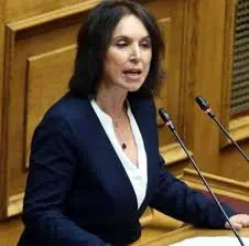 «Καλλιόπη Βέττα: Κοινοβουλευτική ερώτηση για την στήριξη της εστίασης στην Π.Ε. Κοζάνης»