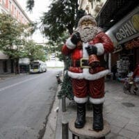 Απαγόρευση κυκλοφορίας και τα Χριστούγεννα με ανοιχτά μαγαζιά - Eordaialive.com