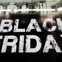 Black Friday: Φέτος είναι η χρονιά των e-shops – Πρόταση για νέα ημερομηνία