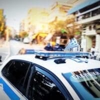 Εξιχνιάσθηκαν από το Τμήμα Ασφάλειας Φλώρινας, -3- περιπτώσεις τηλεφωνικής απάτης σε βάρος ανυποψίαστων πολιτών, για τις οποίες συνελήφθη άμεσα 46χρονη αλλοδαπή στην πόλη της Φλώρινας