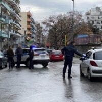 Ανοιχτό το ενδεχόμενο πρόσθετων μέτρων σε "κόκκινες" περιοχές - Σε 5 Περιφέρειες το 86,1% των ενεργών κρουσμάτων - Eordaialive.com