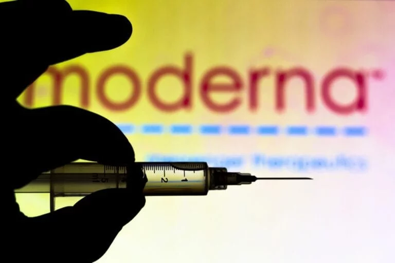 Moderna εμβόλιο: Εντοπίστηκαν αντισώματα 90 ημέρες μετά τη δεύτερη δόση του