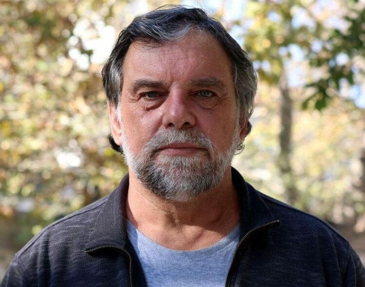 Στέφανος Πράσσος: Σε “άλλο γήπεδο πετάει τη μπάλα” ο Περιφερειάρχης - Eordaialive.com