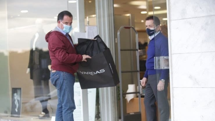Αλλον ένα μήνα lockdown δείχνουν τα “μαθηματικά” της πανδημίας - Eordaialive.com