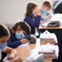 Eordaialive.com - Τα Νέα της Πτολεμαΐδας, Εορδαίας, Κοζάνης Ένωση Διευθυντών: Να μειωθεί ο αριθμός των μαθητών ανά τμήμα