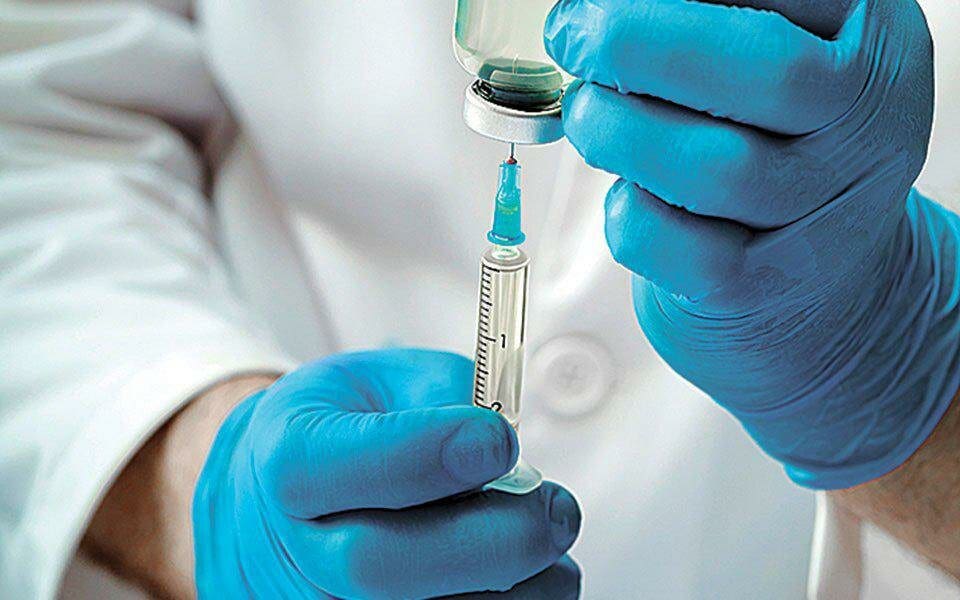 Εμβόλιο: Μέσα στον Ιούνιο ανοίγει η πλατφόρμα για τους 25 με 29