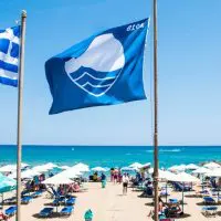 Γαλάζιες σημαίες: Στη 2η θέση παγκοσμίως η Ελλάδα - Ποιες είναι οι καθαρές παραλίες