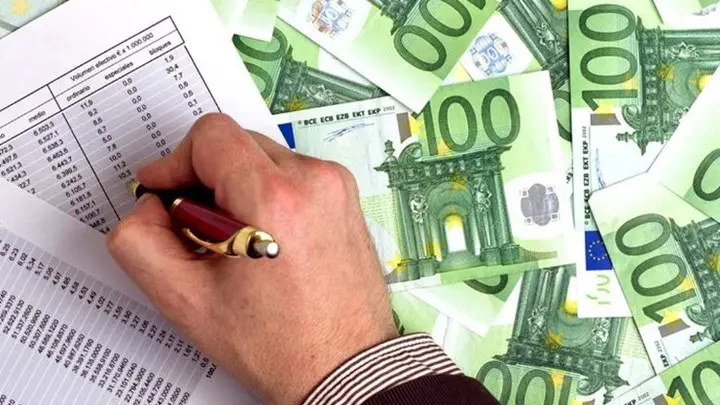 Δάνεια που αγγίζουν το 1,5 εκατ. ευρώ για μικρομεσαίους - Οι όροι και η διαδικασία για τους ενδιαφερόμενους