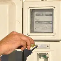 Επανασύνδεση ηλεκτρικού ρεύματος σε πολίτες του Δήμου Εορδαίας με χαμηλά εισοδήματα.