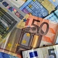 Αναδρομικά: Αντίστροφη μέτρηση για την καταβολή τους - Ποιοι και πότε θα τα λάβουν - Eordaialive.com