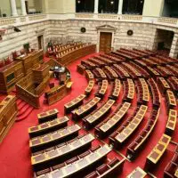 Εργασιακά: Στη Βουλή σήμερα το νομοσχέδιο -Σκληρή κόντρα μεταξύ κυβέρνησης και αντιπολίτευσης