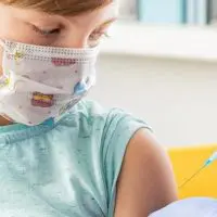 Eordaialive.com - Τα Νέα της Πτολεμαΐδας, Εορδαίας, Κοζάνης Δ.Κούβελας για εμβολιασμούς παιδιών: «Αυξάνουμε τον κίνδυνο θρομβώσεων - Θα έχουν πρόβλημα για την υπόλοιπη ζωή τους»