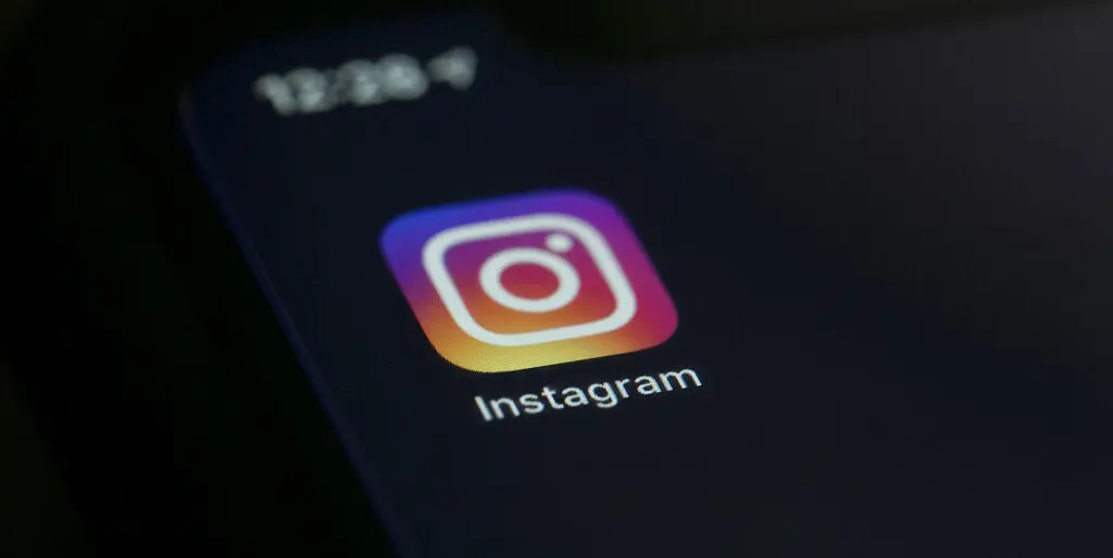 Instagram: Το νέο εργαλείο που βάζει "κόφτη" σε σχόλια